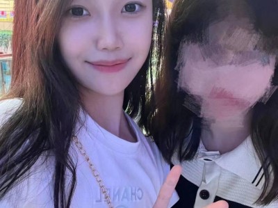 银杏飘雪，温酒待故人